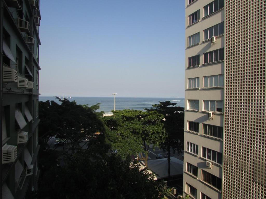 South Beach Copacabana Aparthotel